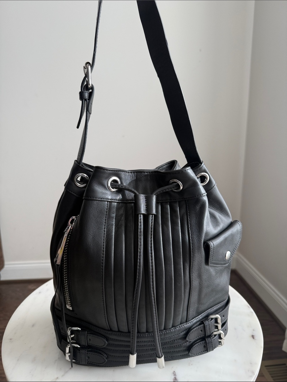 Linea Pelle Black Leather Bucket Shoulder Bag with Drawstring